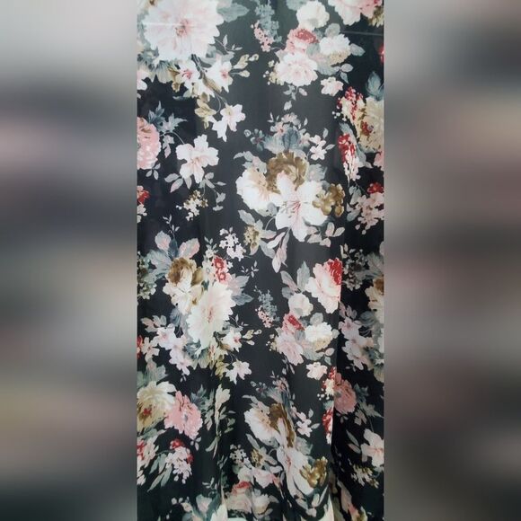 North Style Soft Evening Floral Mesh Shrug, Open Front, 3/4 Sleeves Size 3x - Picture 12 of 13